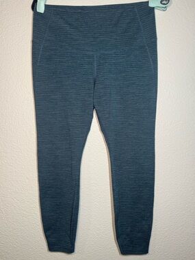 all in motion blue-green textured leggings